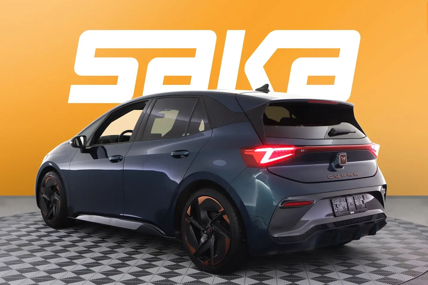 Car Image - 45VZzomvl8oME15BqKDWq