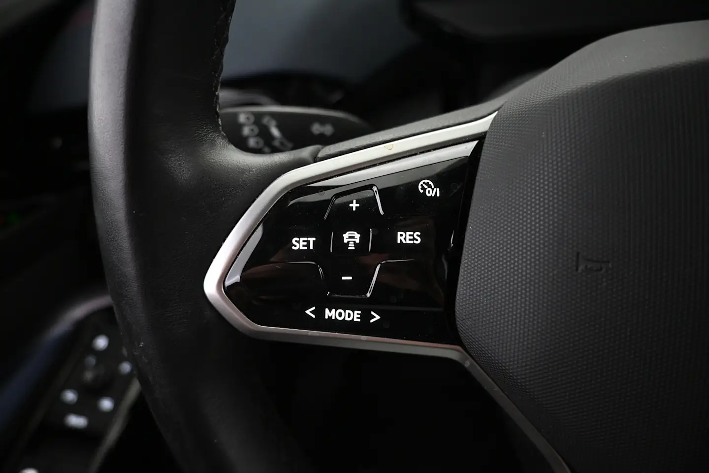 Car Image - 26Mp4VIJJ4kS6IaneFP3xb