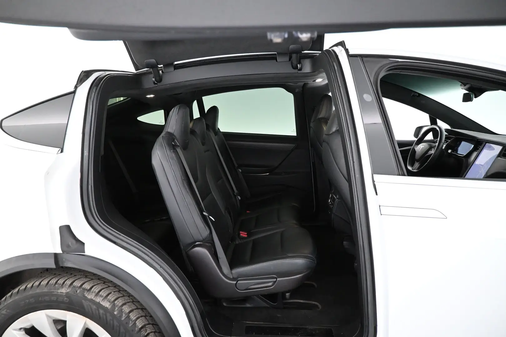 Car Image - 3stmhi3L6jjZI0UPXJ6BpL