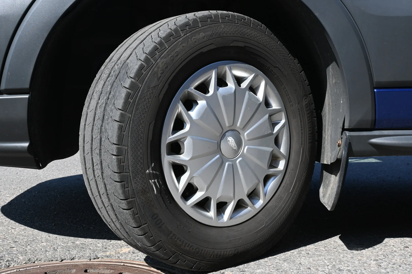 Car Image - 2kTeNvrbifuB3Ot6yRUzte