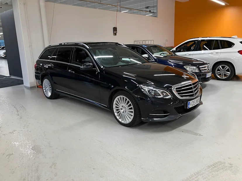 Mercedes-Benz E