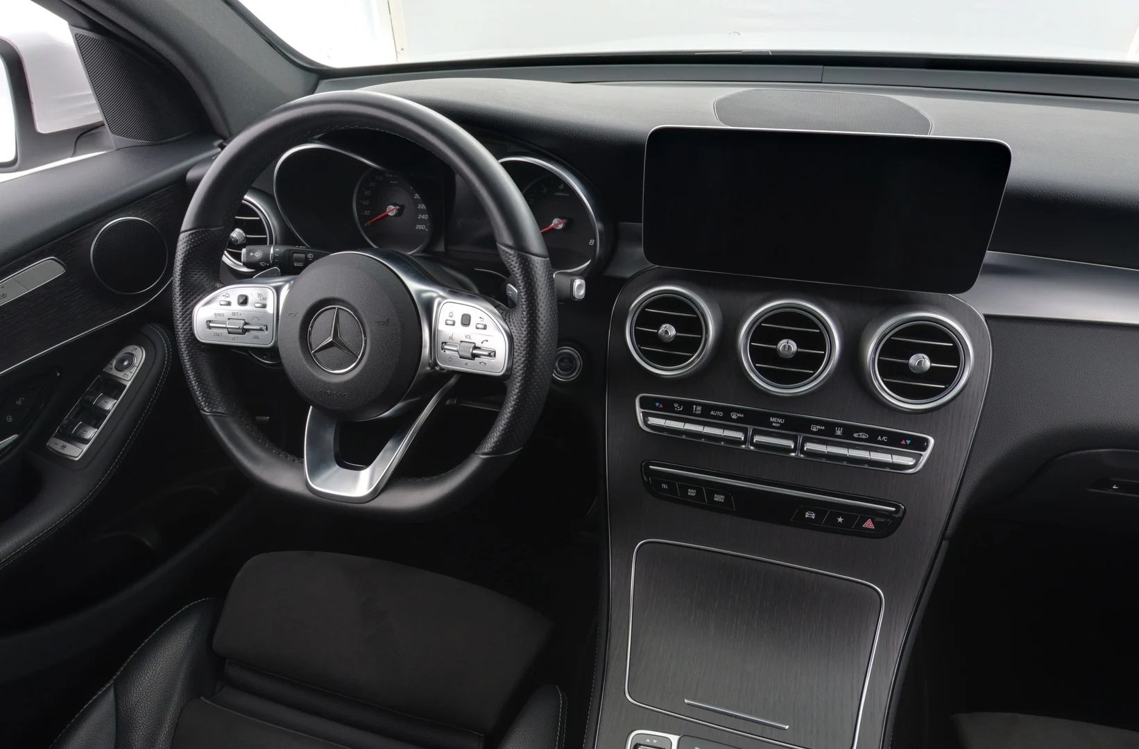 Car Image - 368H6ILhhAl4ZZ4kB0EC9v