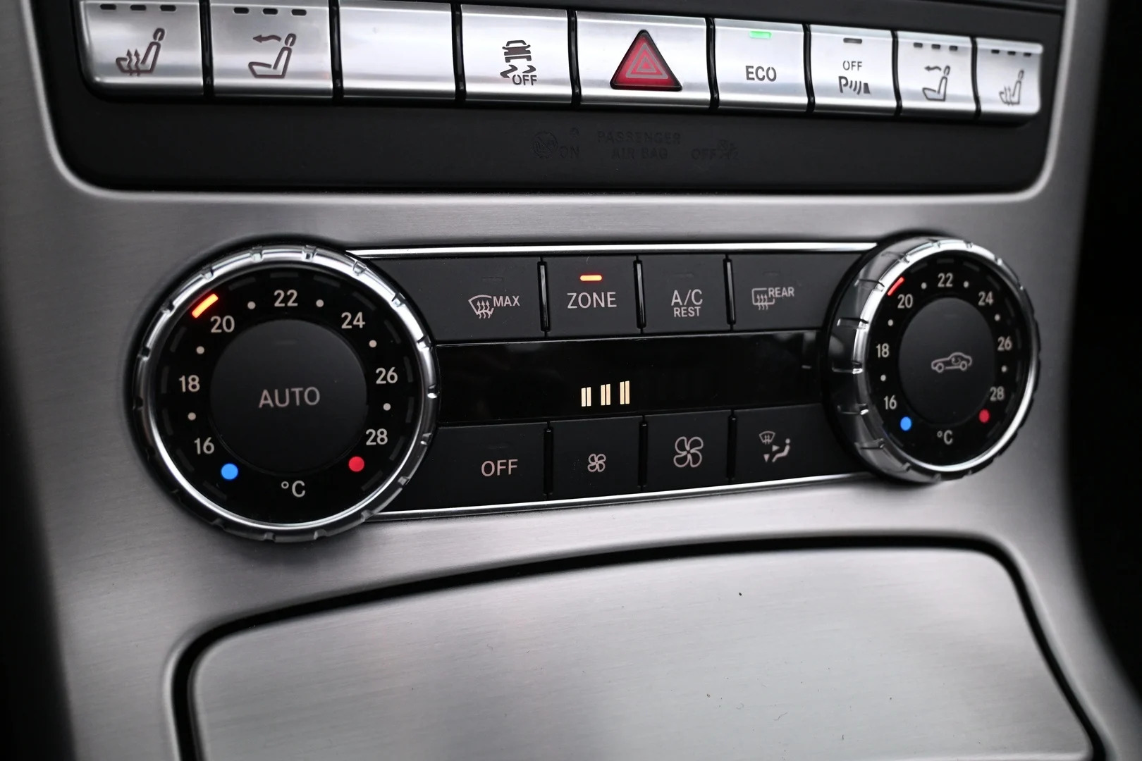 Car Image - 2hdfZvKU2KWDXYLrg5gasz