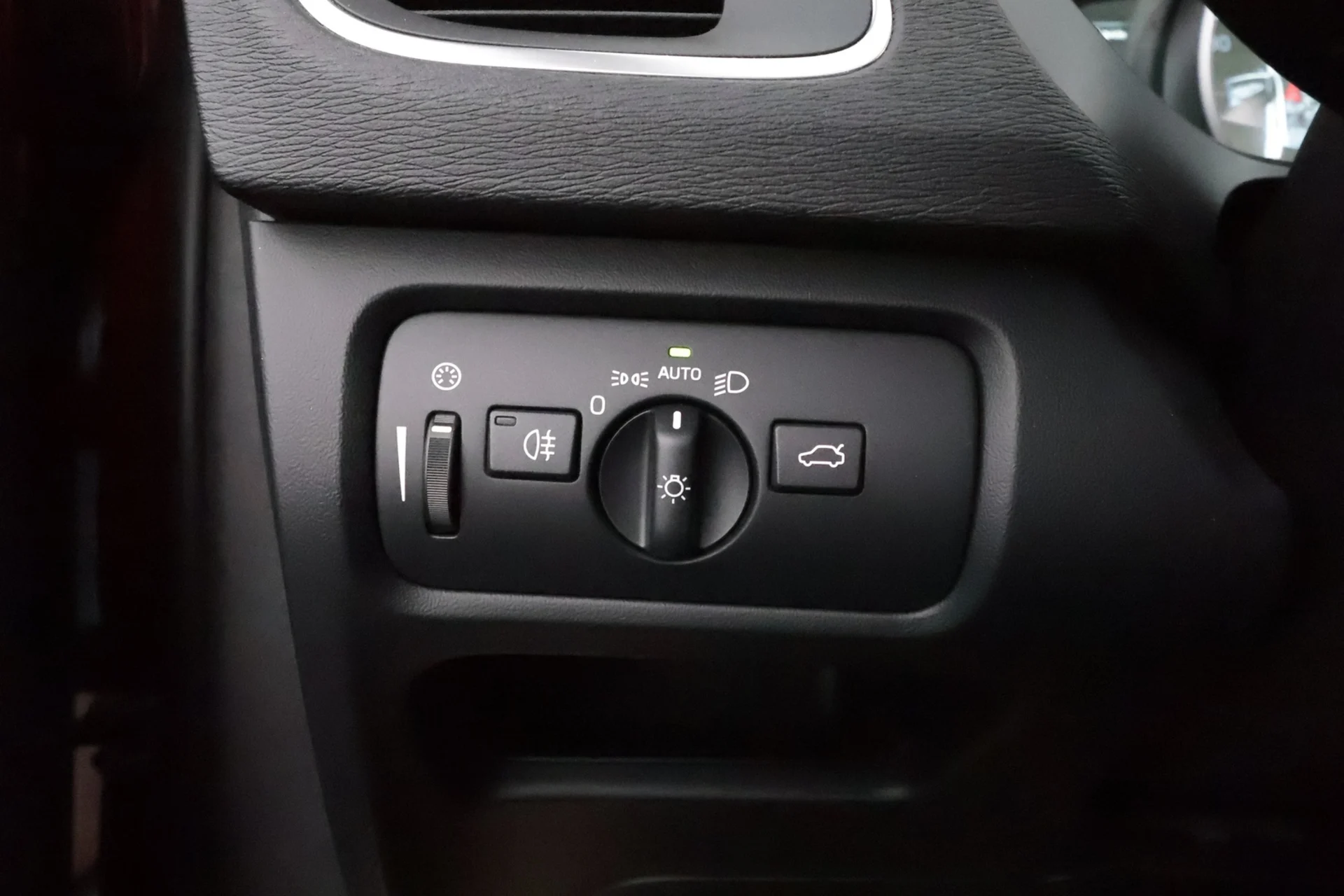 Car Image - 1ycDdjti2fo6Di7ppMTg7X