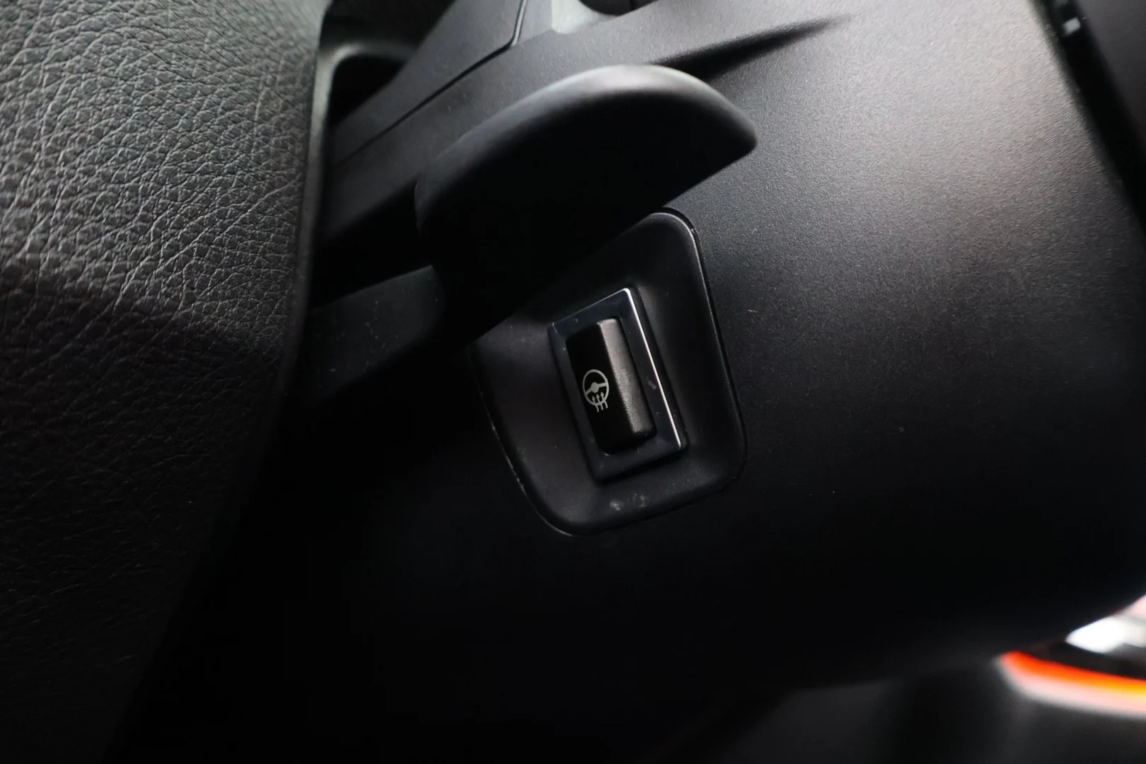 Car Image - 6SmXdmvcizB8pcXGMvuwxX