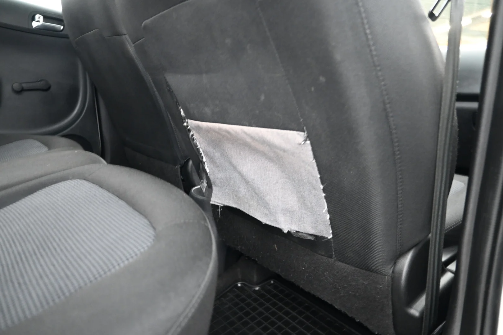 Car Image - 1pM3rxh4xaeTNcX44kZRev