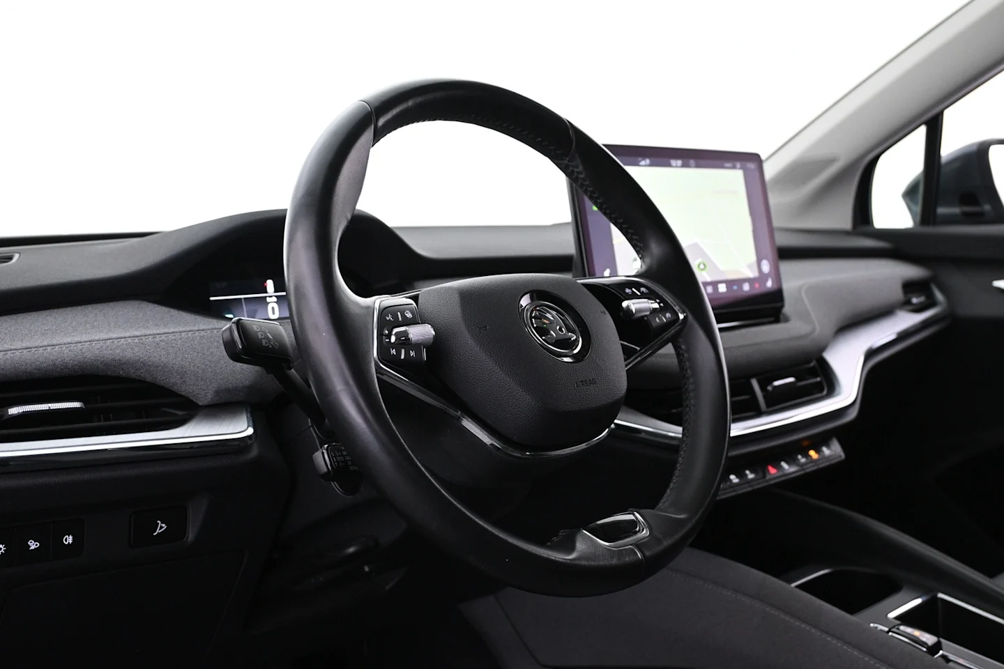 Car Image - 1PSX3bi7CgrENQ50aSfcQr