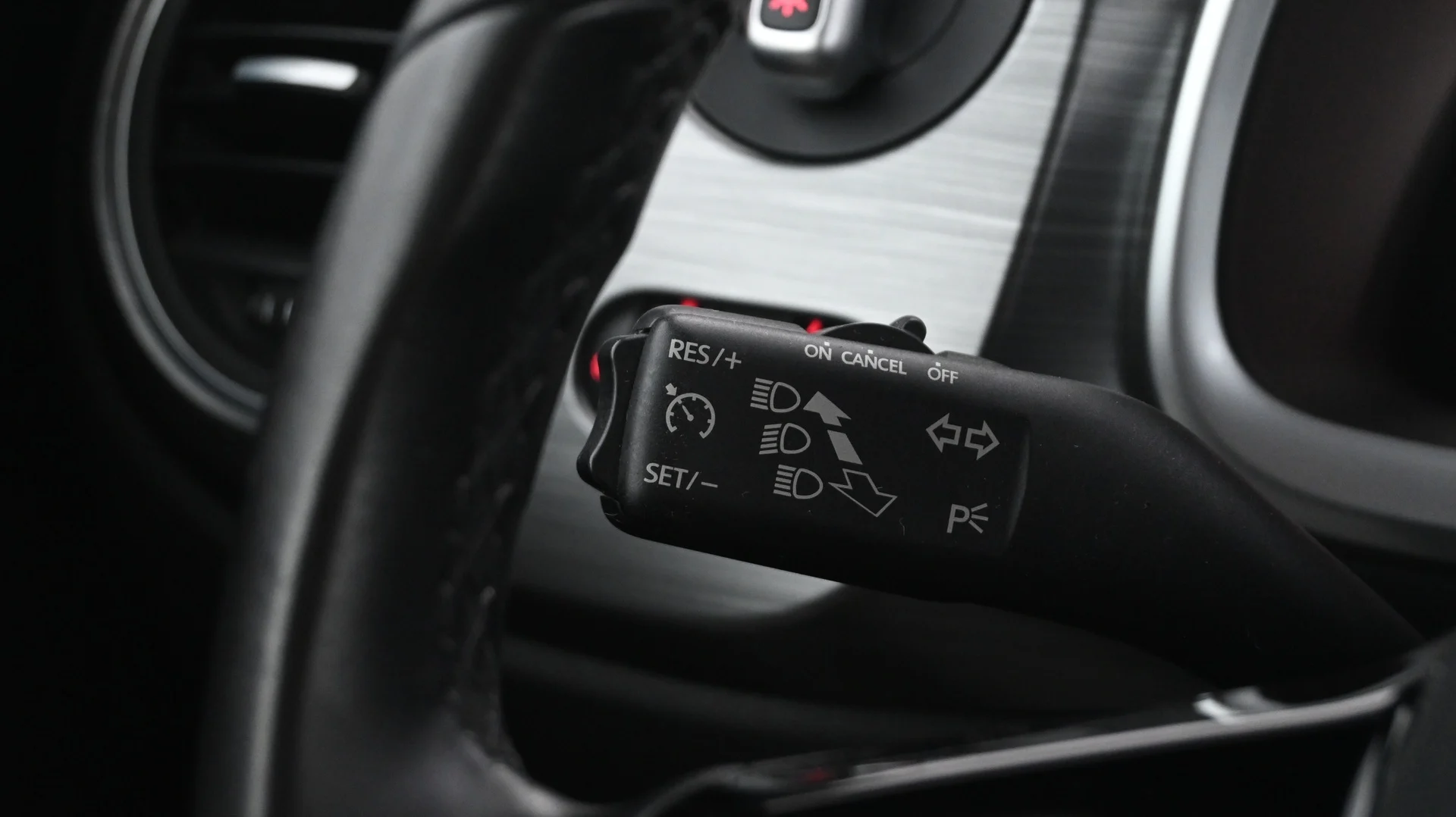 Car Image - 7fKR6ConVgST3CKoo95Ple