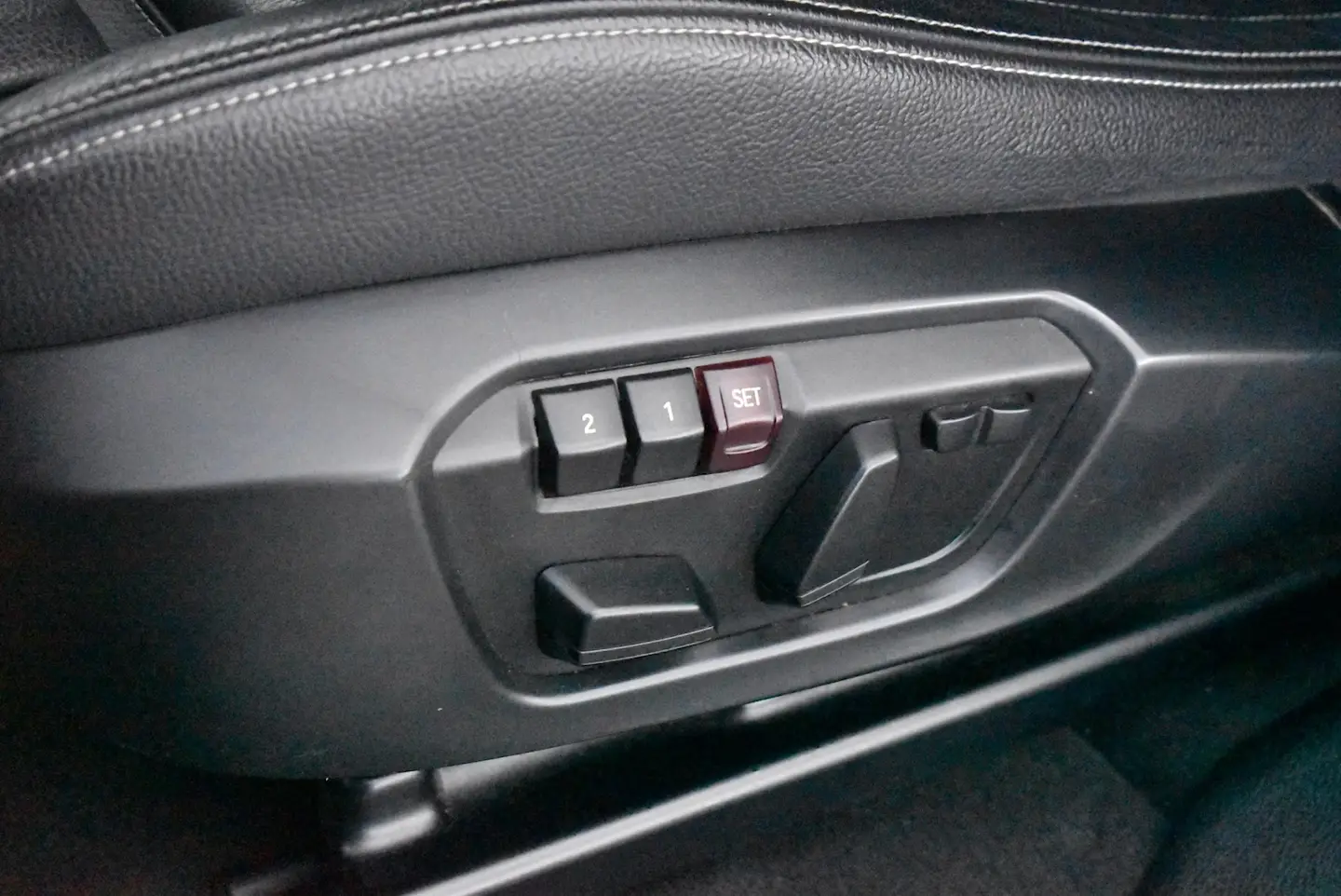 Car Image - 5skAI7bKGOA3Vc48ReQlmn