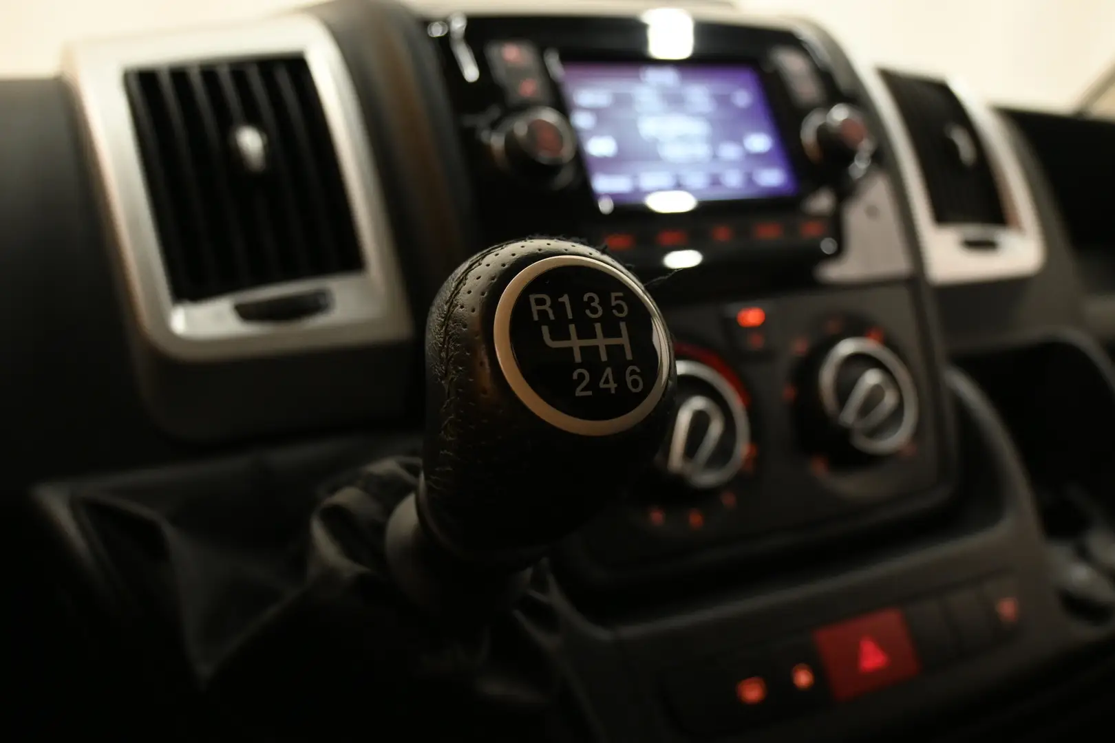 Car Image - 6jAIzXq00DfMlUkCnuwb3I