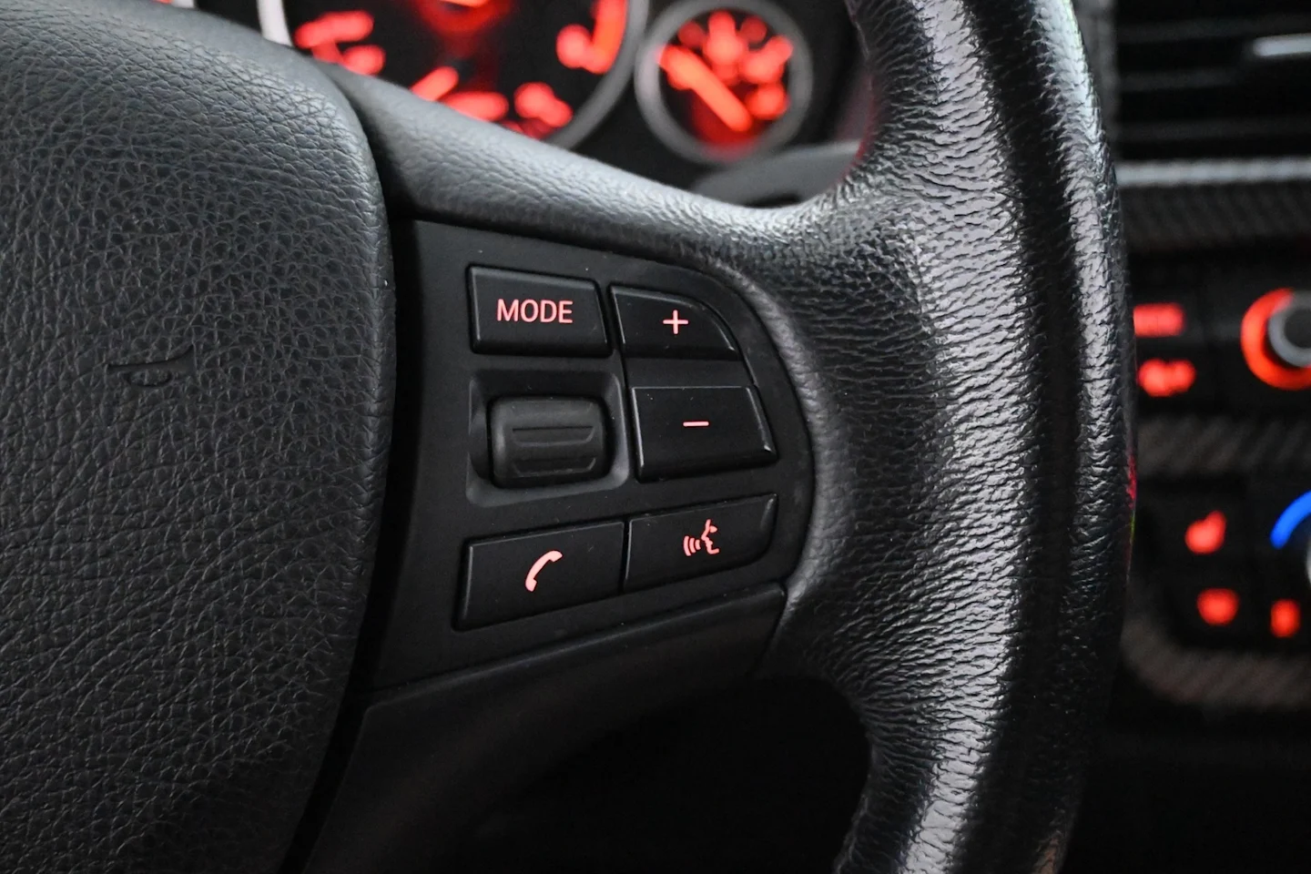 Car Image - xTTOVWgoigXYlx2ybWEaB