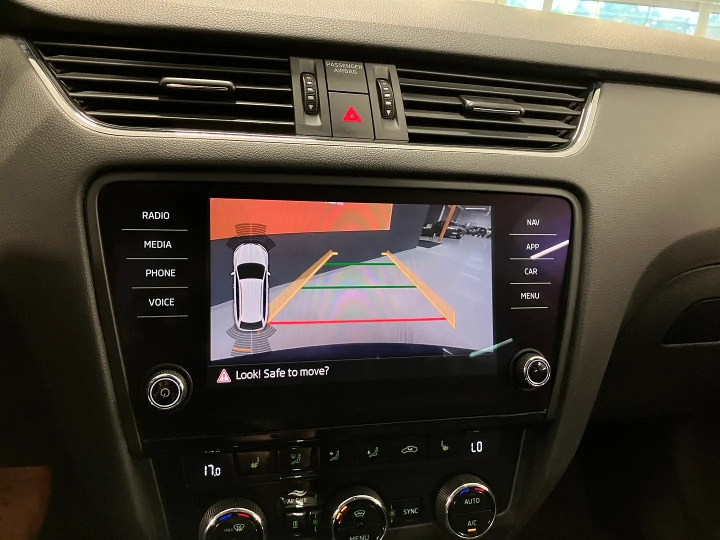 Car Image - 3gmyPLAUHr8w6fWM3U6BAW