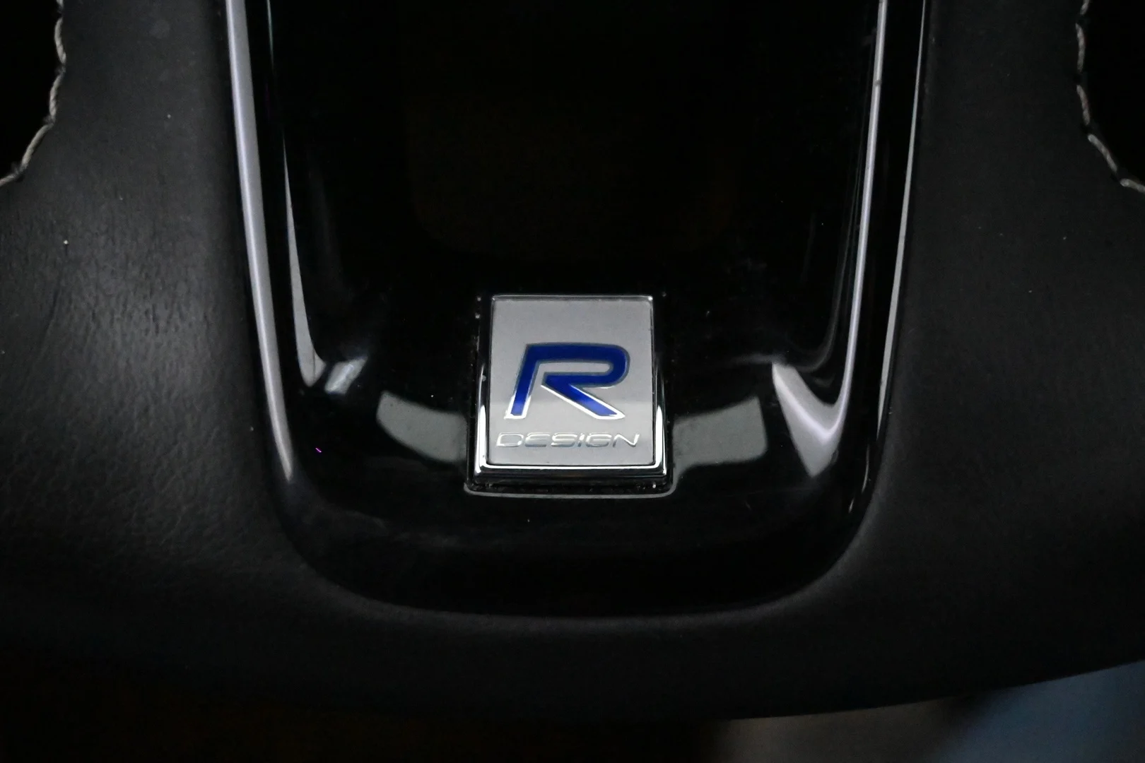 Car Image - 1nj0vyFn7yaAZnQgnUIYsQ