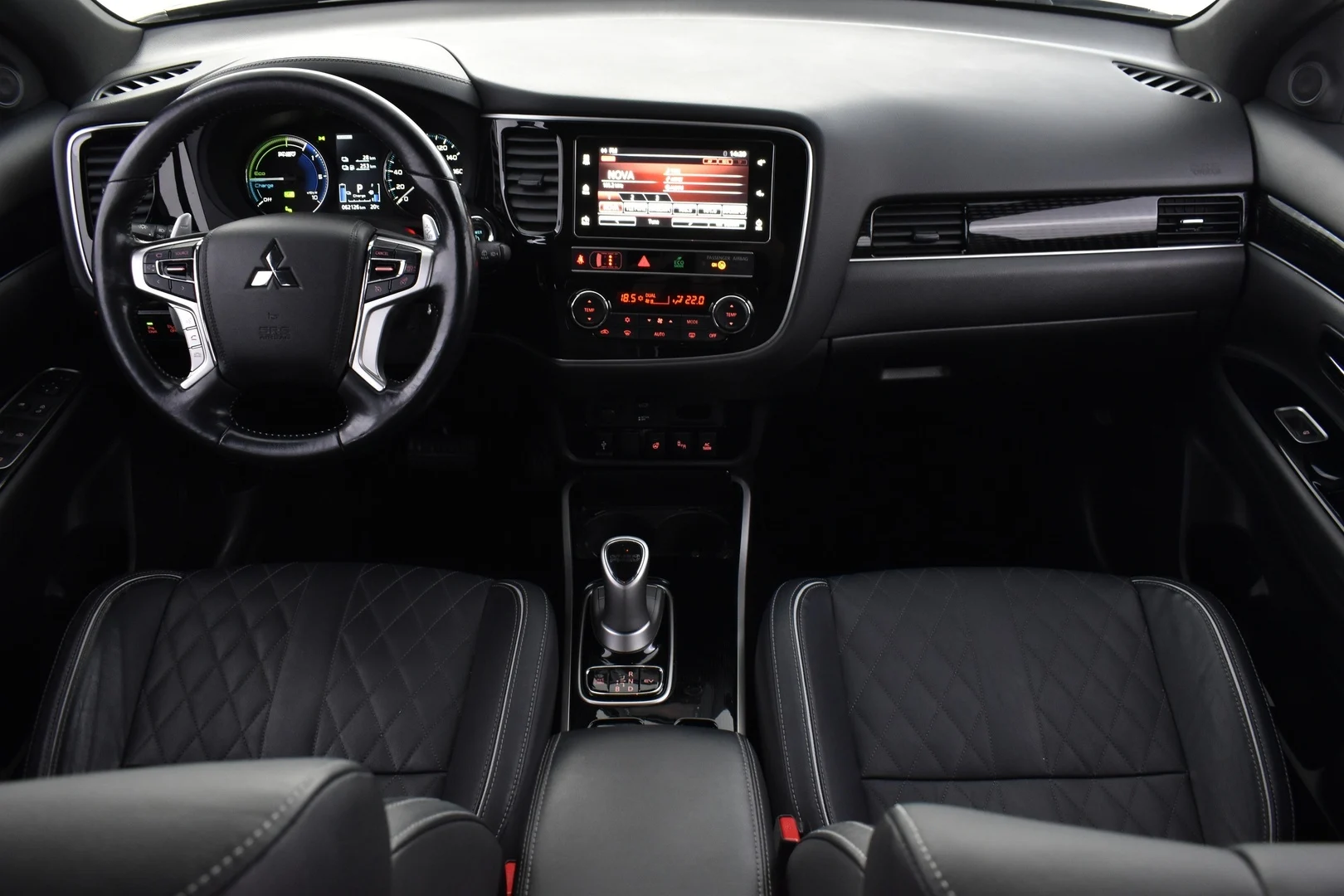 Car Image - 2b1e7xSCNIHoBlCJk9sUAz