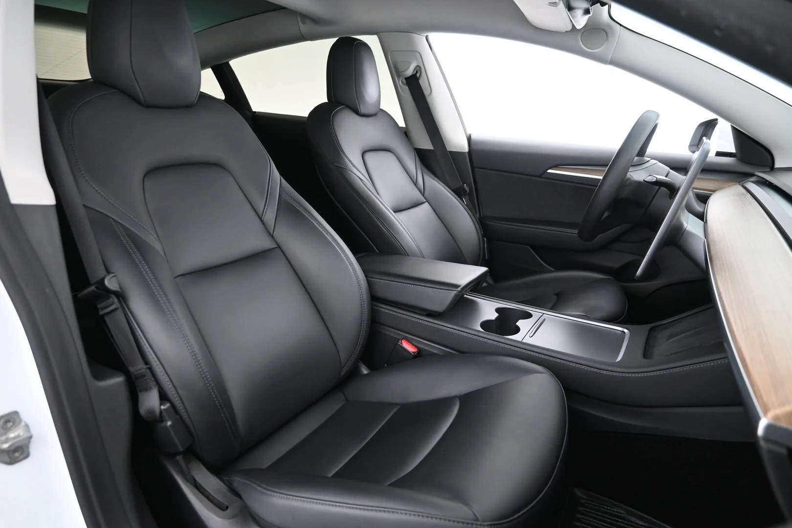Car Image - 6mVDYmtTaH9UtFc2LLlleD