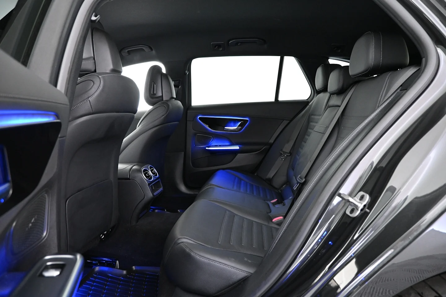 Car Image - 6wC6dlVBCWbJ5RjLPe47et