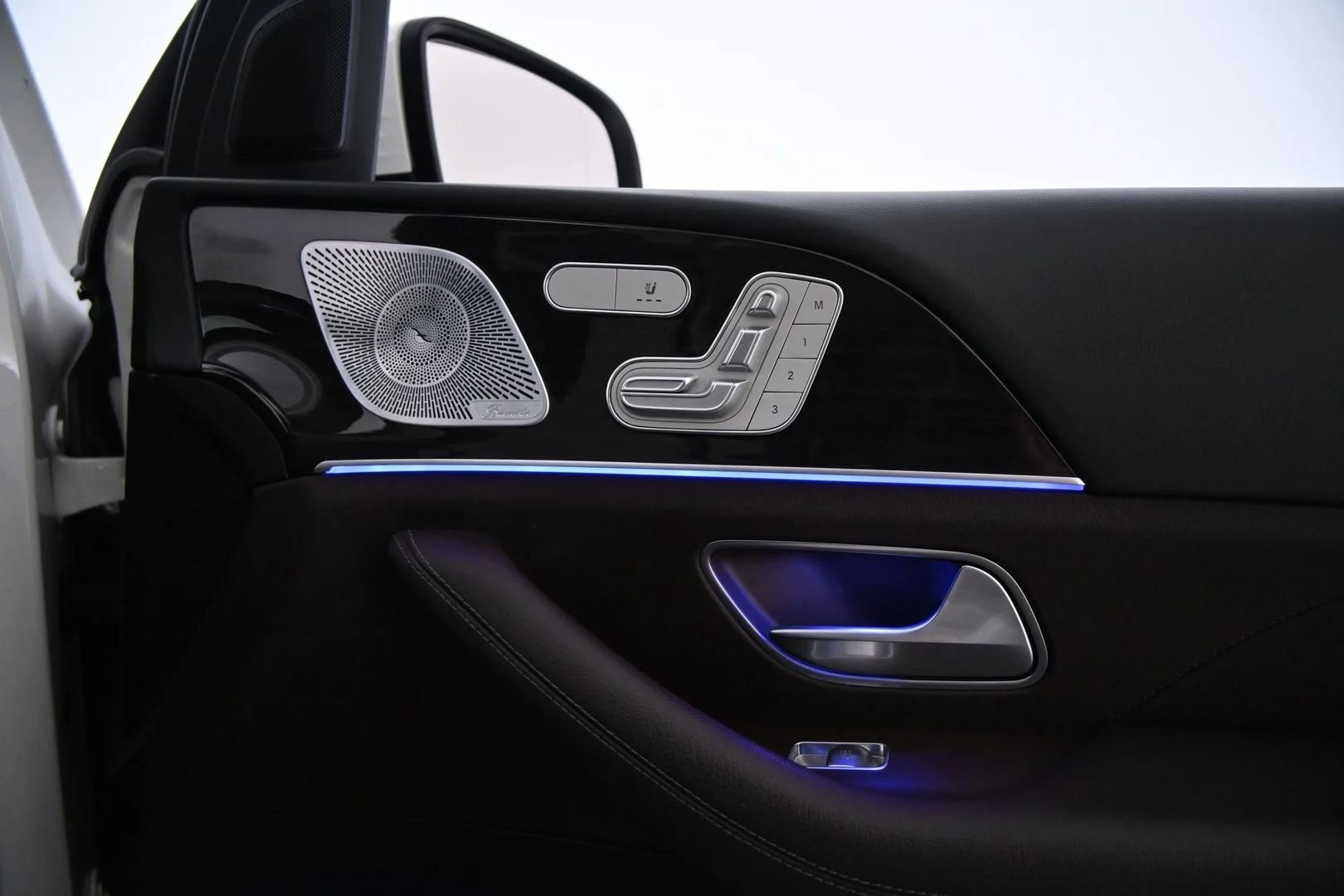 Car Image - 3D5fKcLzSTpk8OKlaDreCY