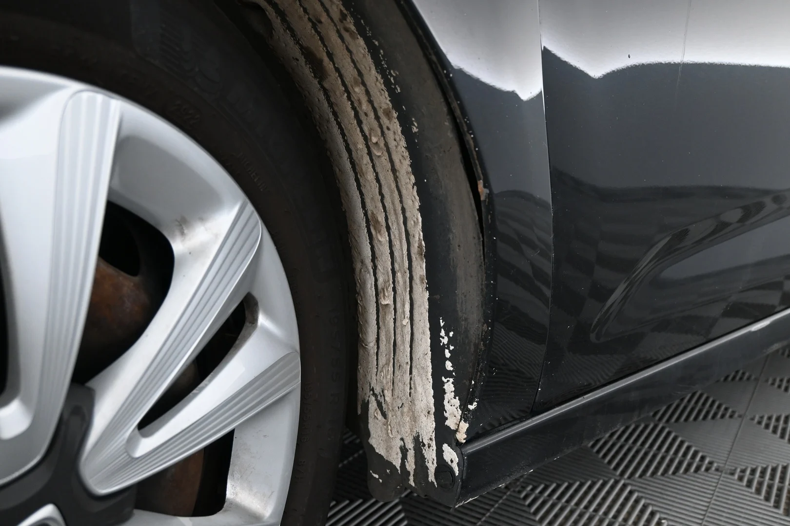 Car Image - 4jMCzcsqsNuAhfnHBnBfff