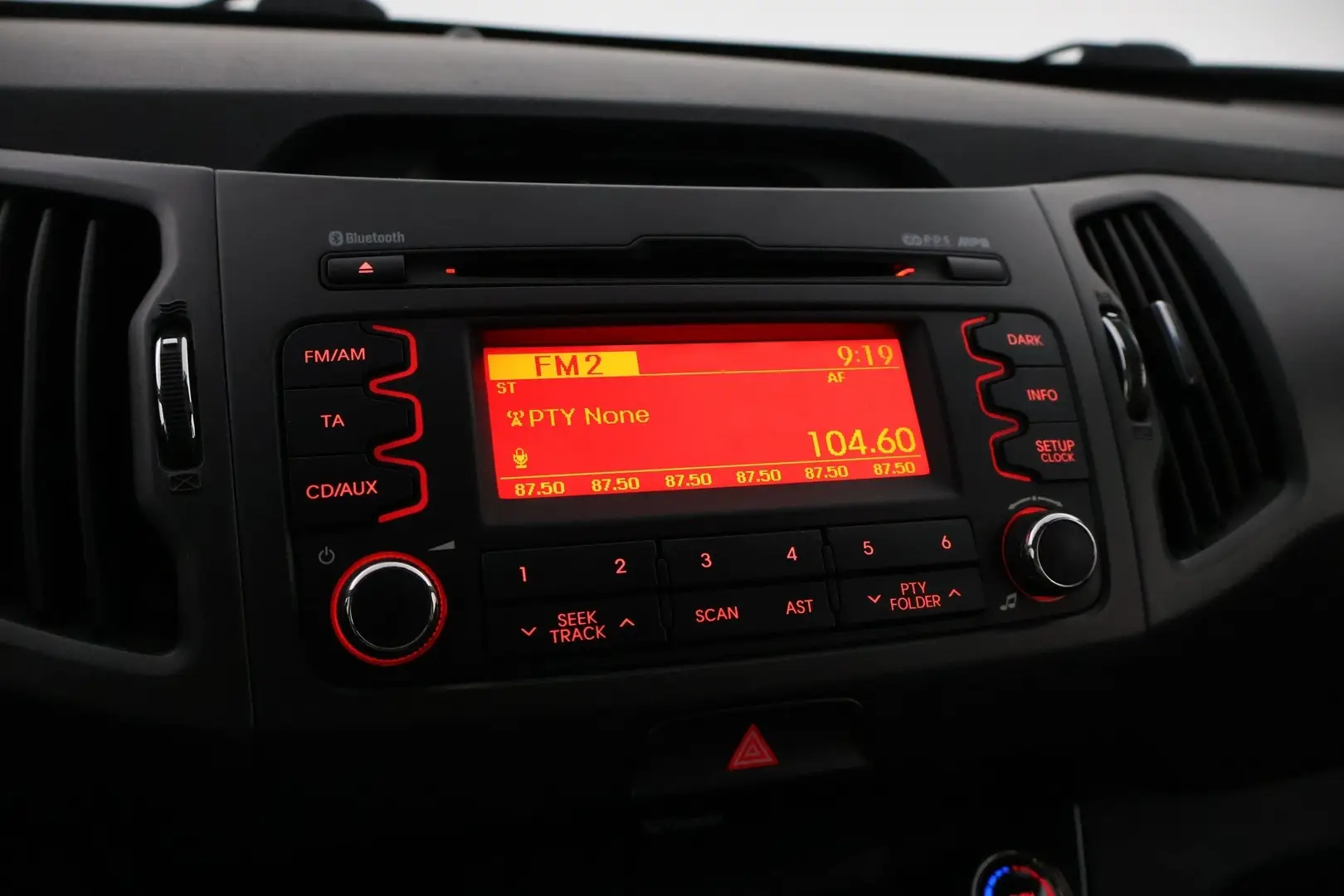 Car Image - 6raopTjJXkANRvoUD7Dd2R
