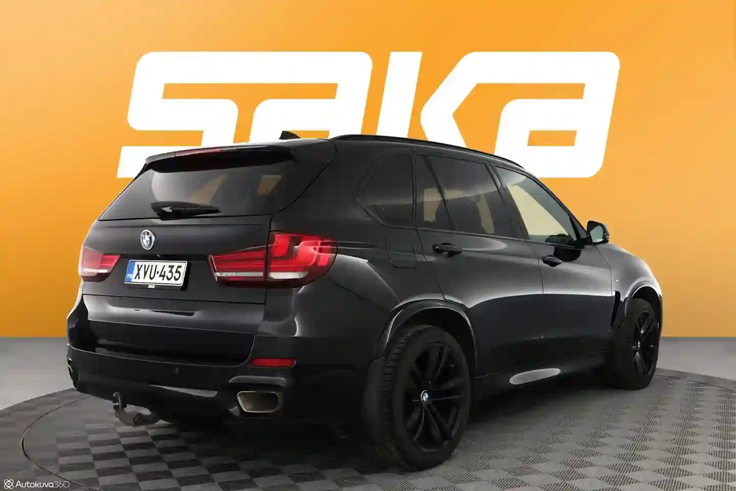 Car Image - 1Rrzv3BNPUTOUasM9SXhL5