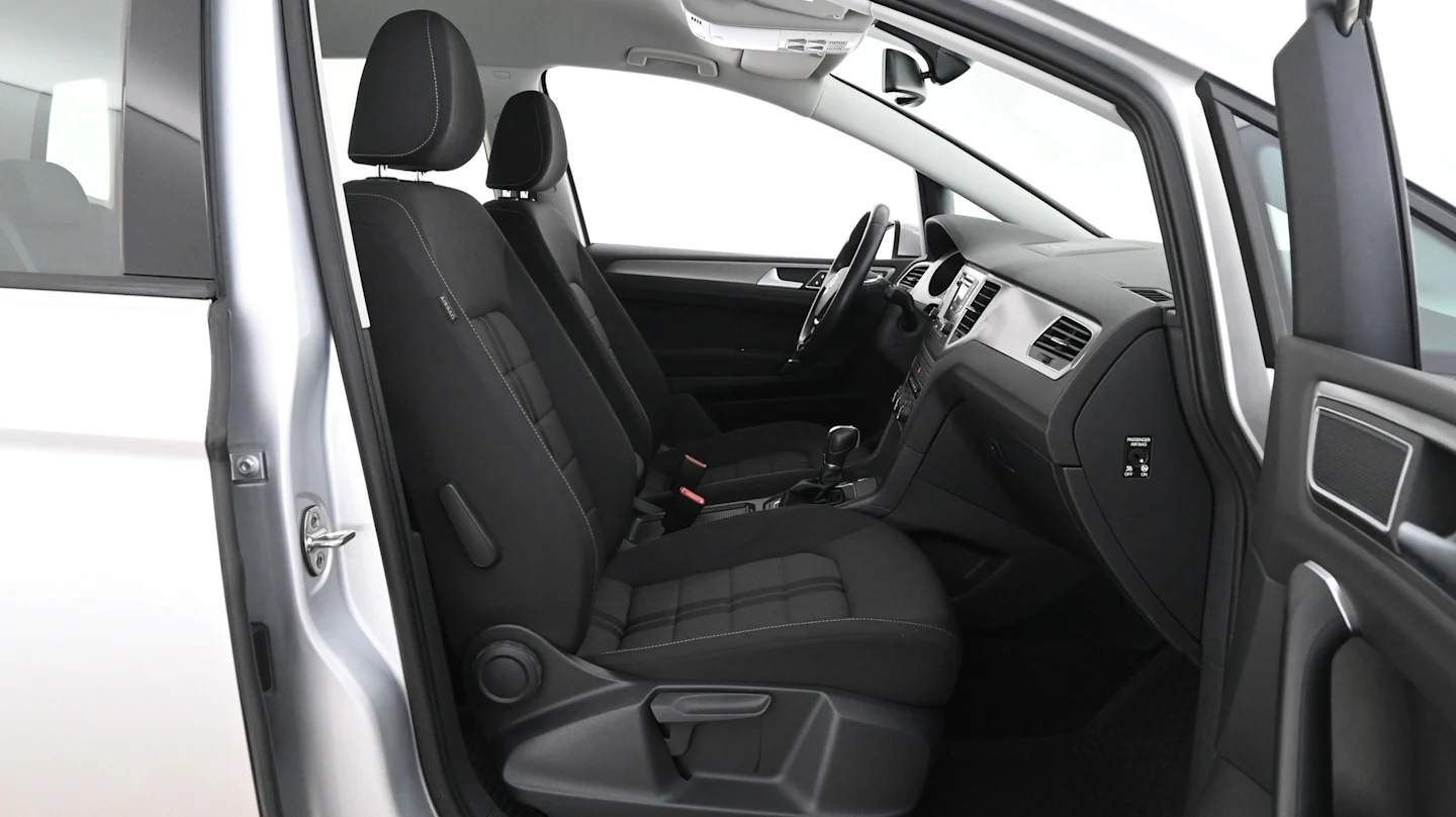 Car Image - 7oD7sFnVH0ZRedHcxm3Ger