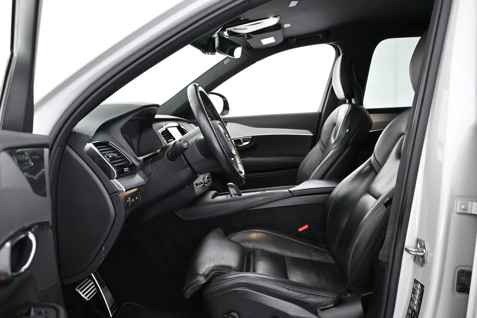 Car Image - 5jlMHhCNs6T3opcfltLOc2