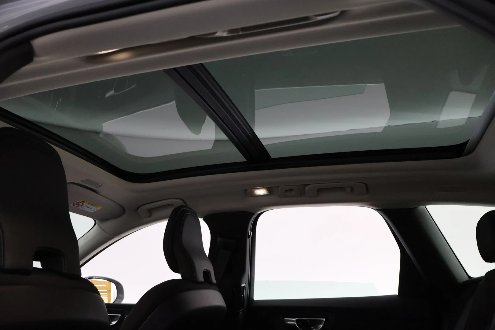 Car Image - 3U70XwxIWU6fGxnRDPqhcV