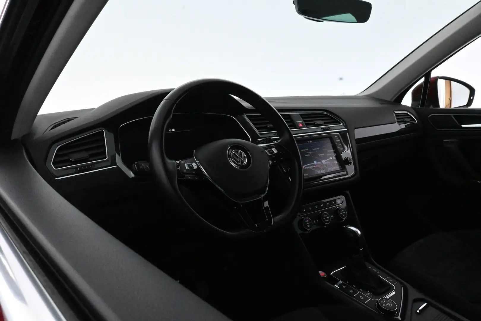 Car Image - 7roiZI2crZLgX8wKaUnJHG