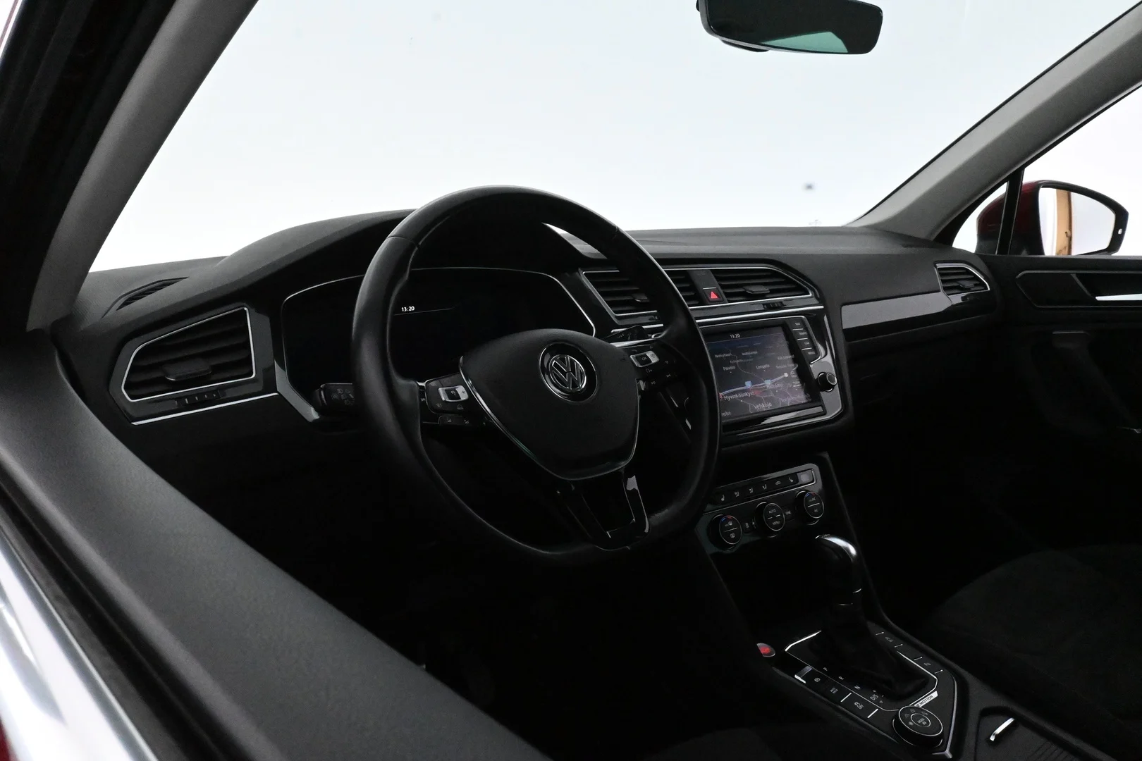 Car Image - 7roiZI2crZLgX8wKaUnJHG