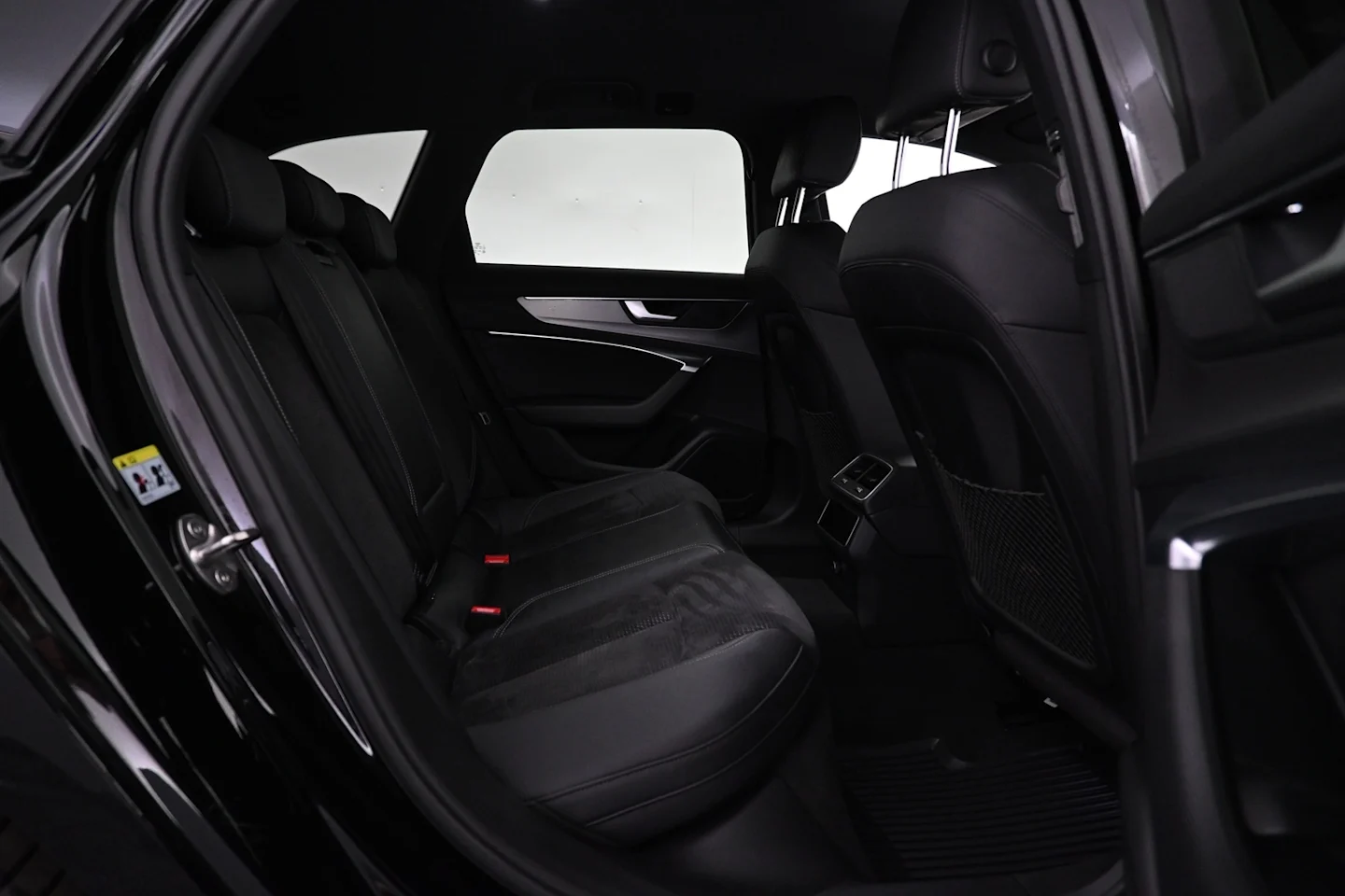 Car Image - TgRY74LHbvkb8fgXgh4ag