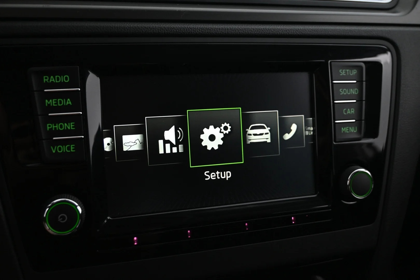 Car Image - 79EC46UxGAn7rcuv7JzHkl