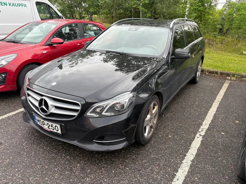 Mercedes-Benz E