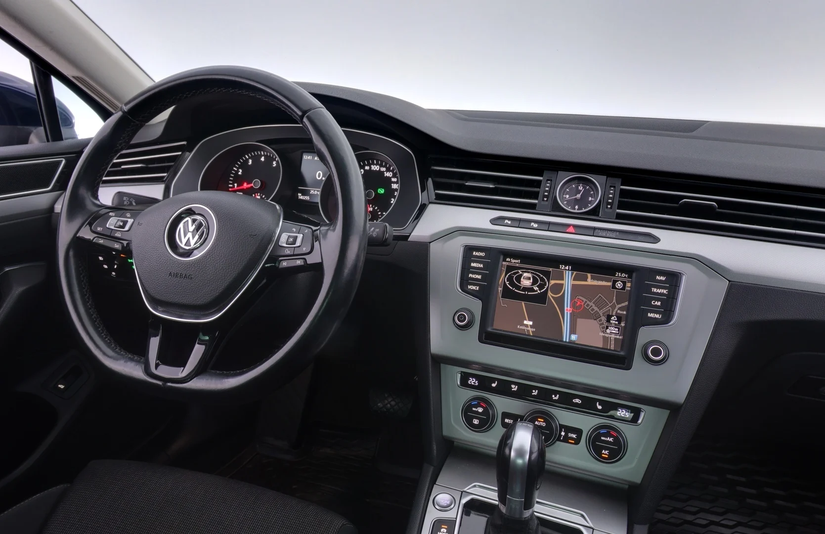 Car Image - 2AnmTQIm1AlWgr24JcXoxI