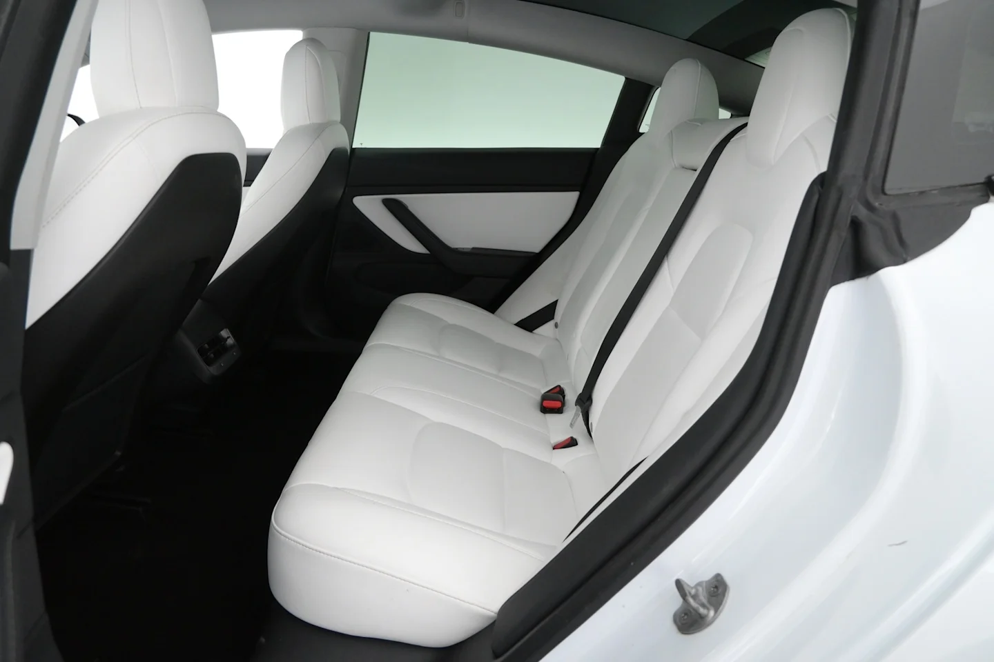 Car Image - 5ZBJnJa7VlO5vaSkIytHa9