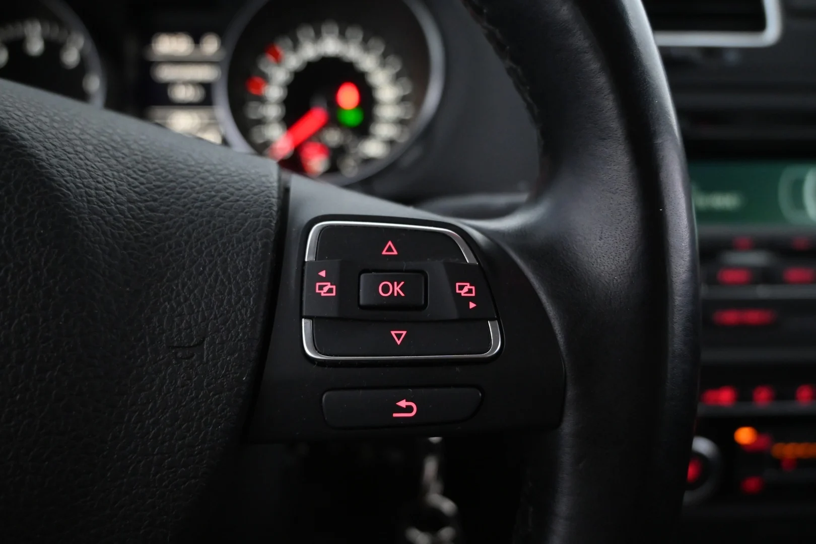 Car Image - 6G1IdgUxlsk0qqX7gWAwWv