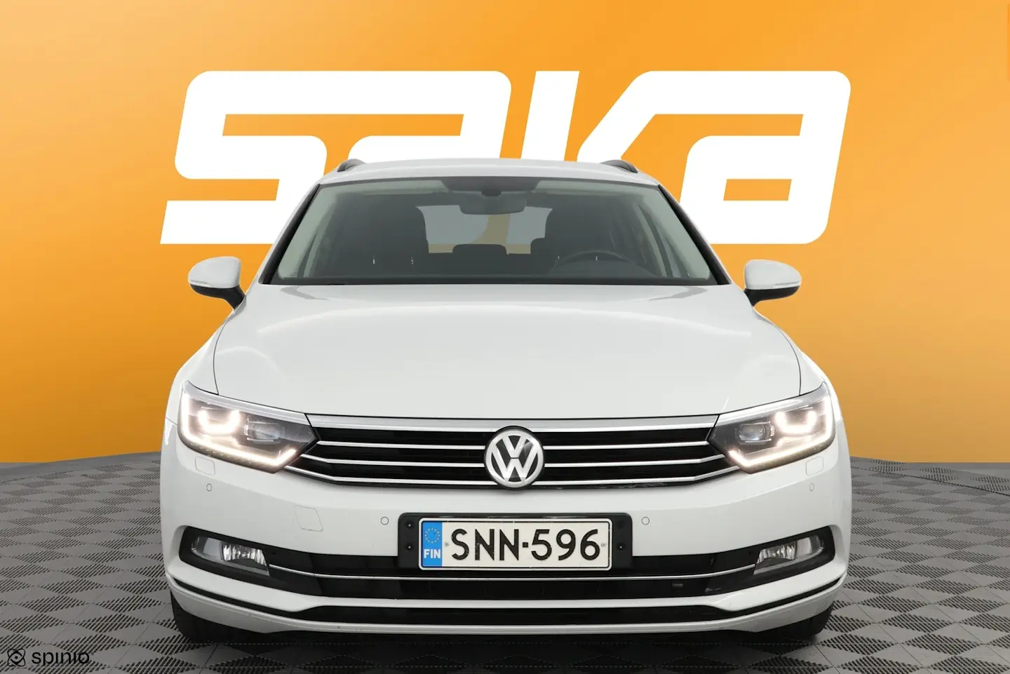 Car Image - xeNeqONuDRp5BkaNrEHwR