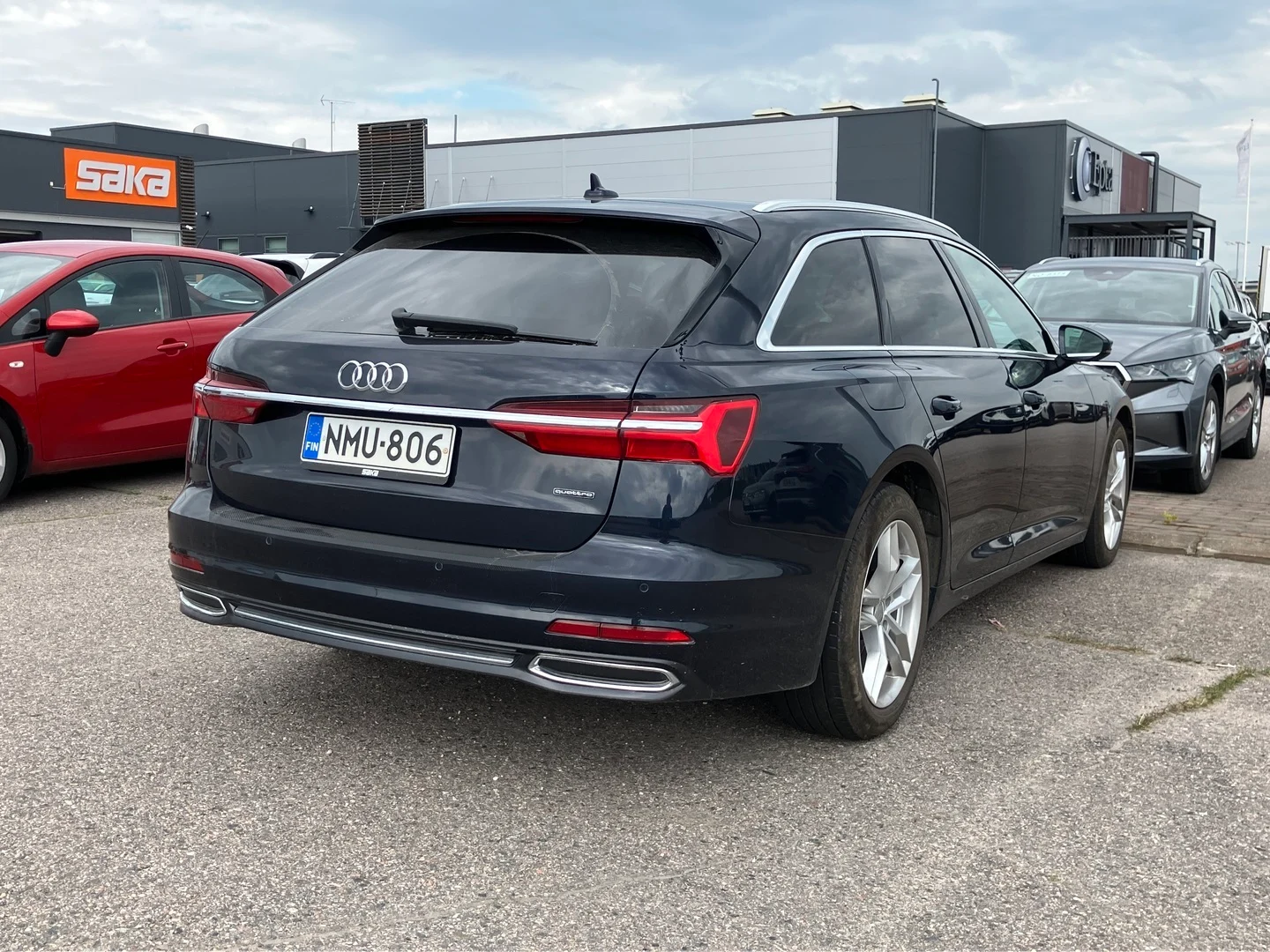 Car Image - 59pdgCp11F8Yg9zoSKlf3s