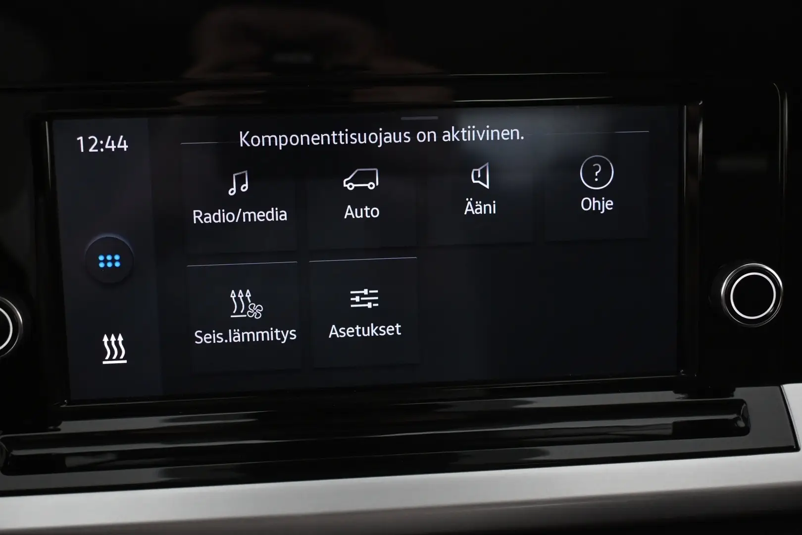 Car Image - 3lIQZxfwRv0O64SxRfnlgn