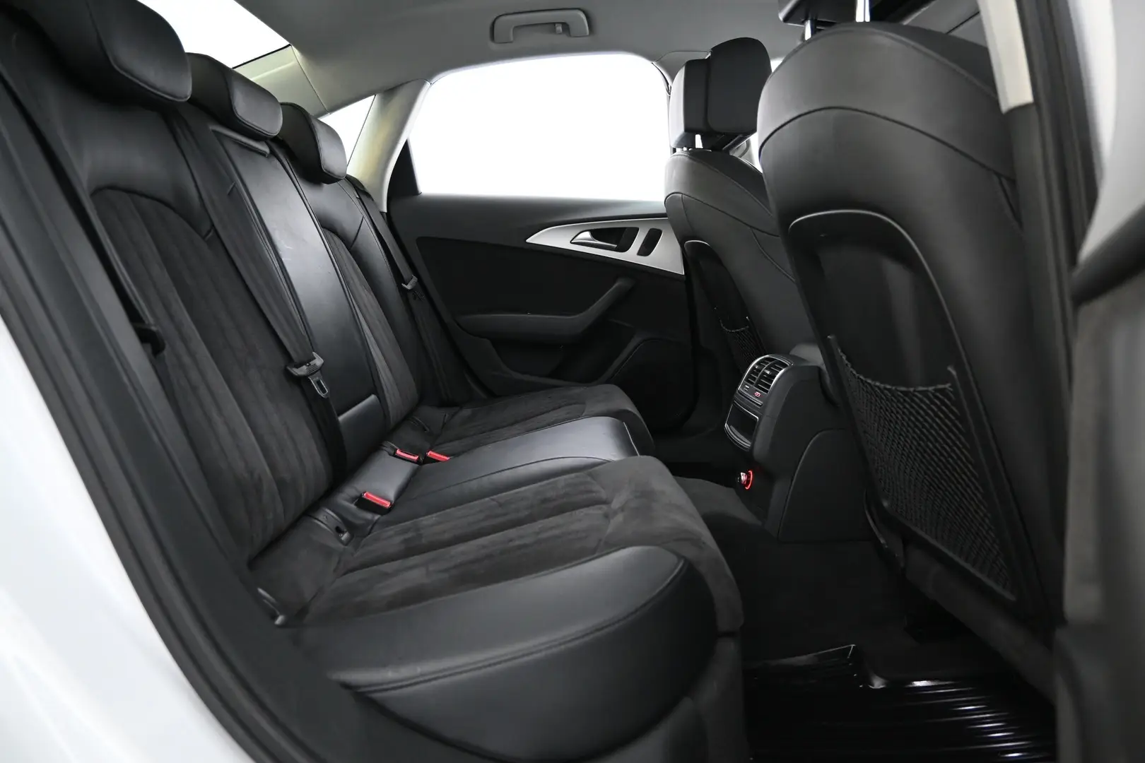 Car Image - 1xafVM2SN223DnntswHlXb
