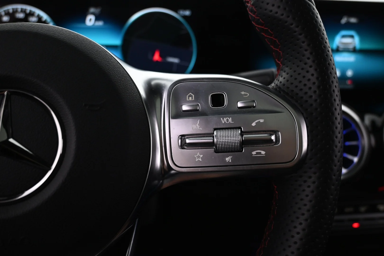 Car Image - 2mYRqtF54DlL6JGIc69FVJ