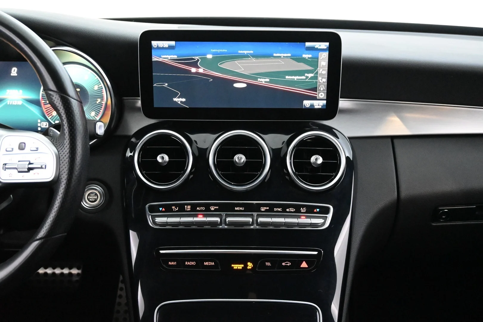 Car Image - Bq1fXrroIwiYVLooQUcrj