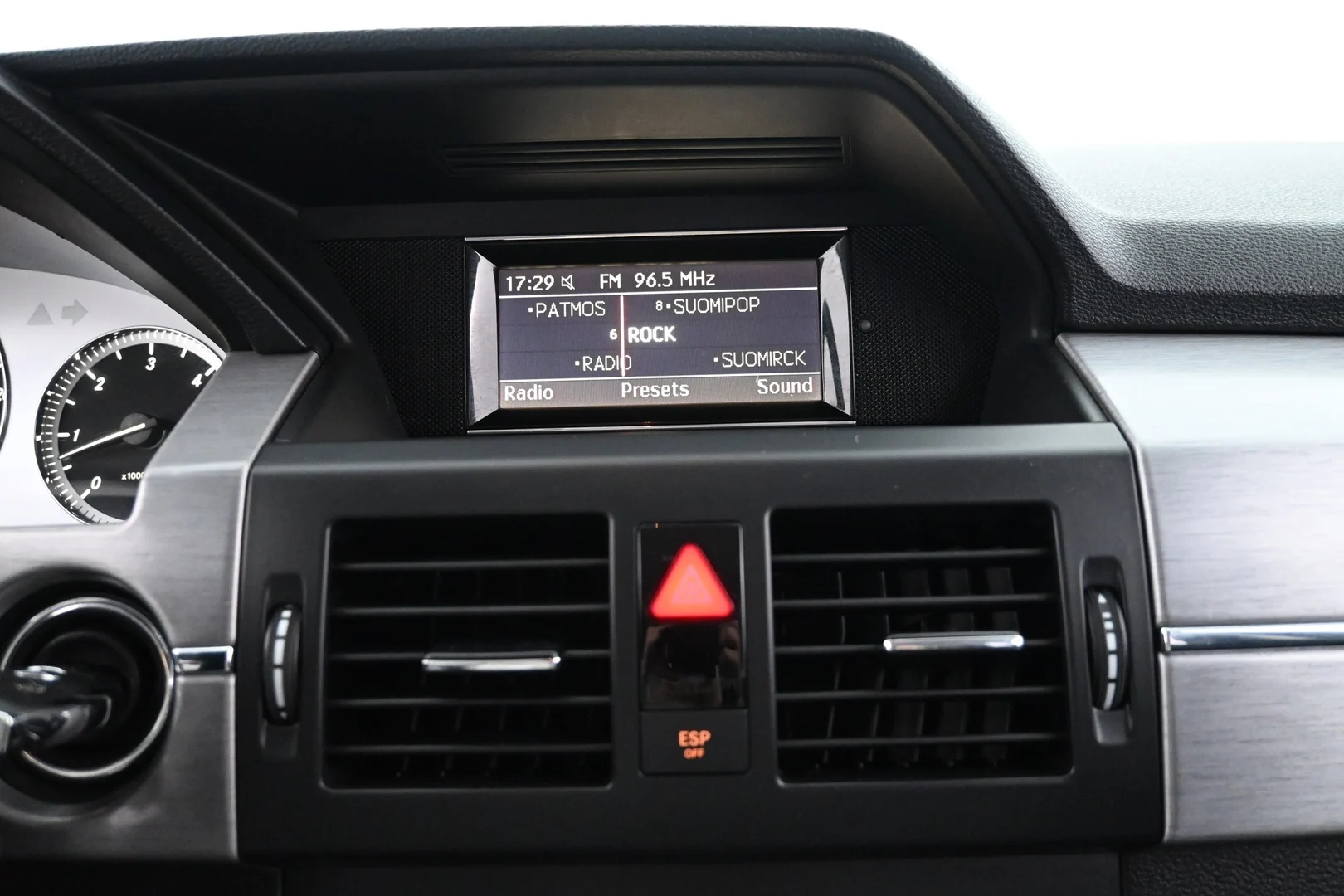 Car Image - 4qOzHF9xYOpYHP9cFv2Tqm