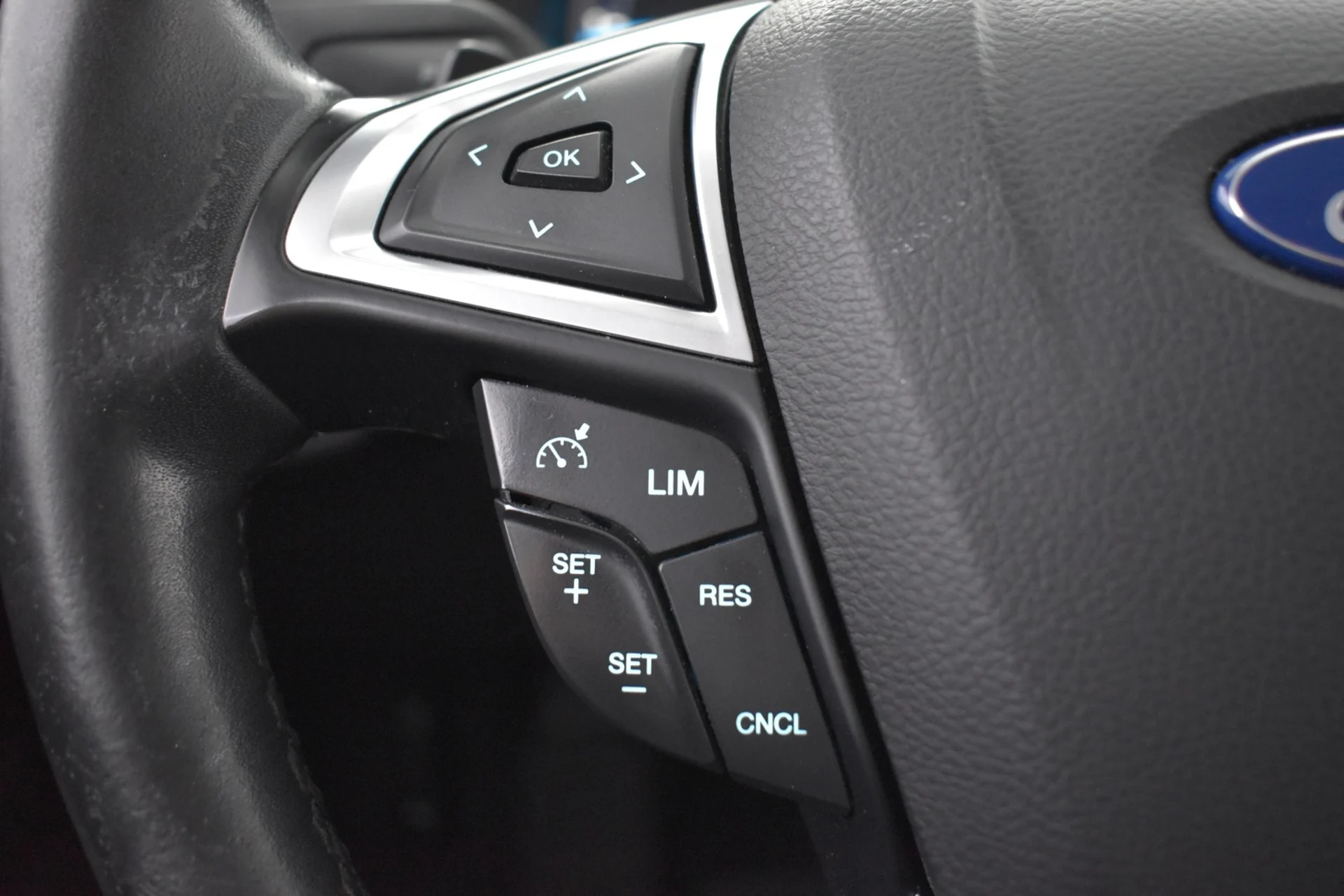 Car Image - 5mly9msQ9cVHo0IlciK1i4