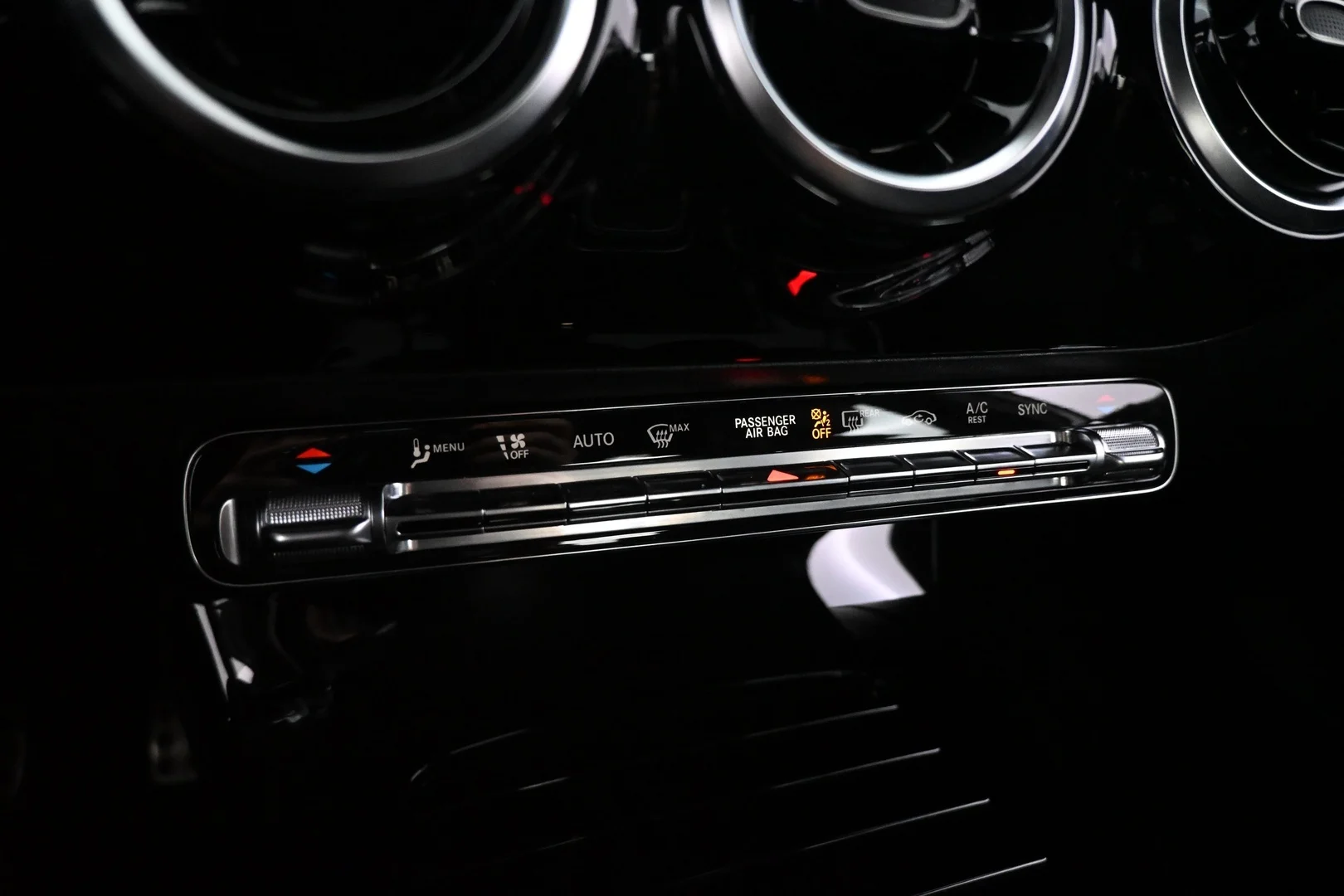 Car Image - 6bYOmIn6EDx9BQTXE3CaLE