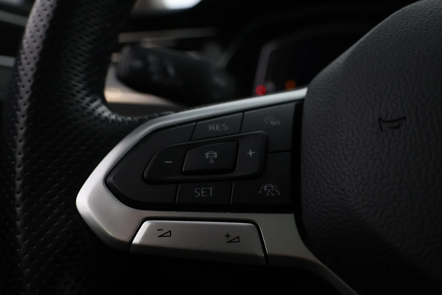 Car Image - 4aJyo3iVnCpC9sCSTrnH6q