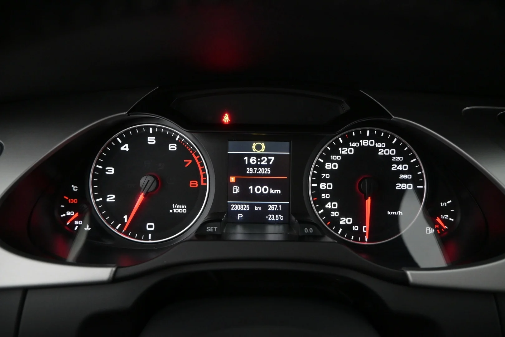 Car Image - 3v7XXX0ob17iP81j7ZDy3m