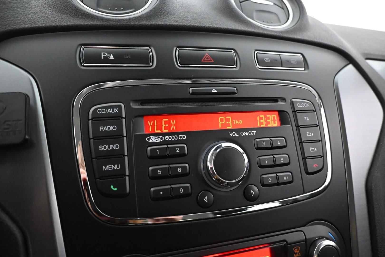 Car Image - 5KNz8YVX6r0tbtXjGzbpJh