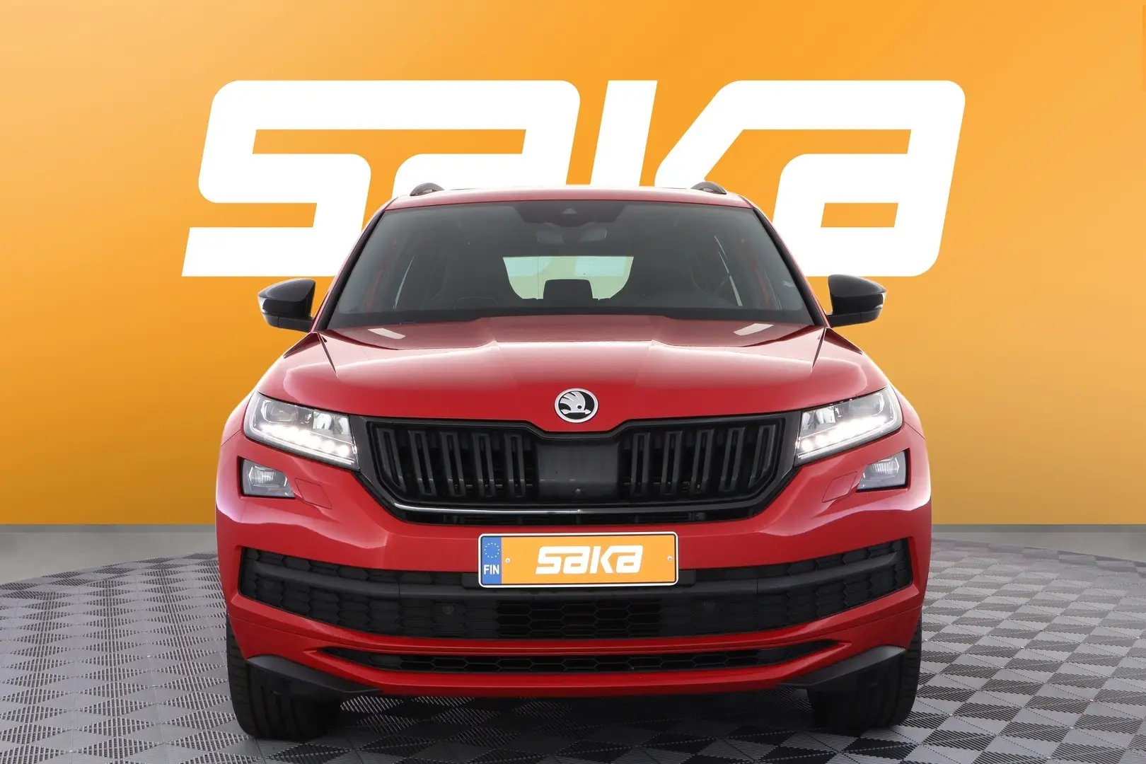 Car Image - 5awWrUO03SXYfw9SkFBndF