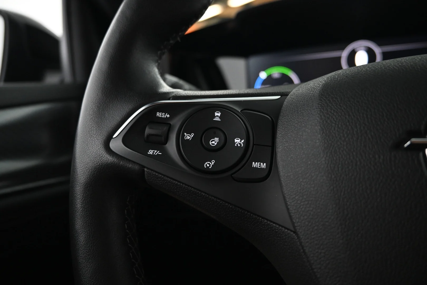Car Image - MQAMostBLpmD1yynrSyfX