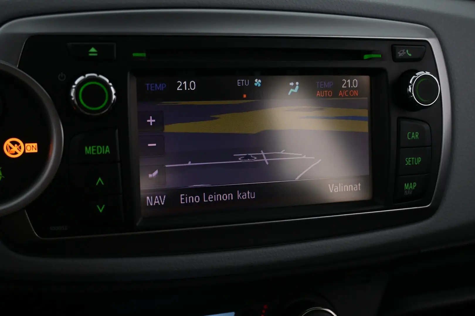 Car Image - 5os6hJ2ZTwU9KkR6qMh5ev